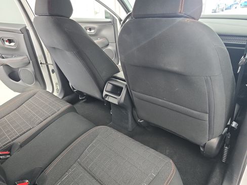 Used 2025 Honda HR-V Sport image 11
