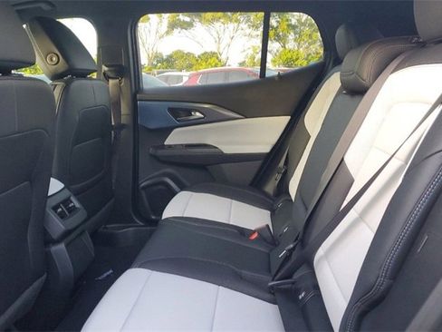 New 2026 Chevrolet Equinox EV LT image 6