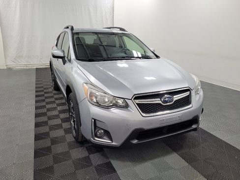 Used 2016 Subaru Crosstrek 2.0i Limited AWD/4WD image 14