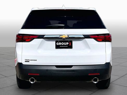 Used 2024 Chevrolet Traverse LS w/ Safety Package FWD image 5