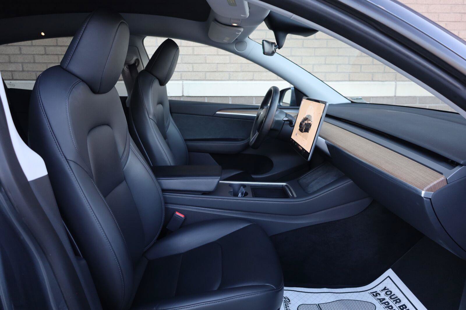 Used 2023 Tesla Model Y Long Range AWD/4WD image 27