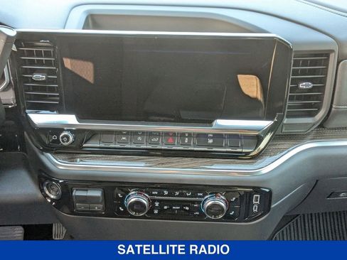 New 2026 GMC Sierra 1500 Elevation image 29