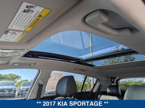 Used 2017 Kia Sportage SX image 23