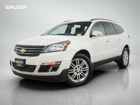 Used 2015 Chevrolet Traverse LT w/ Style and Technology Package AWD/4WD image 1