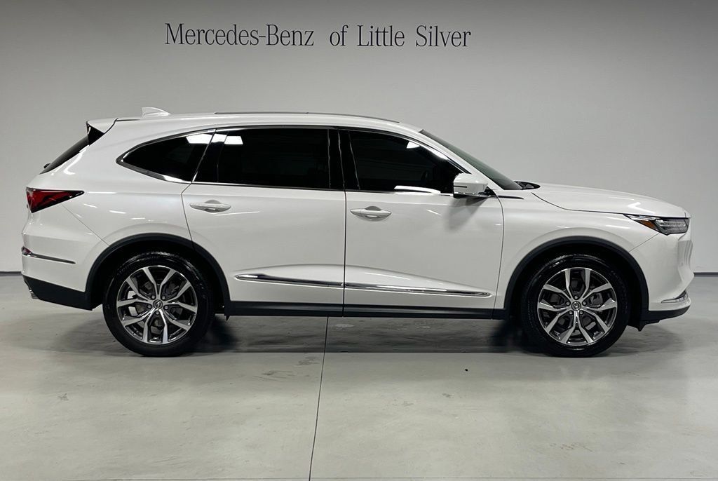 Used 2024 Acura MDX w/ Technology Package AWD/4WD image 7