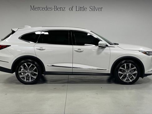 Used 2024 Acura MDX SH-AWD w/ Technology Package image 7