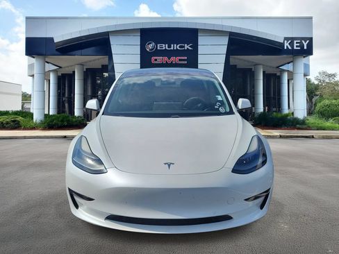 Used 2021 Tesla Model 3 Standard Range Plus RWD image 2