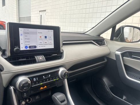 Used 2025 Toyota RAV4 XLE w/ Convenience Package image 13