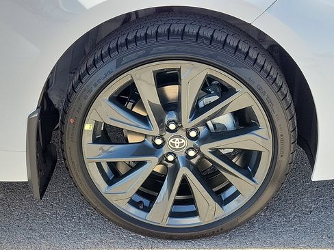New 2026 Toyota Corolla SE w/ SE Package image 7