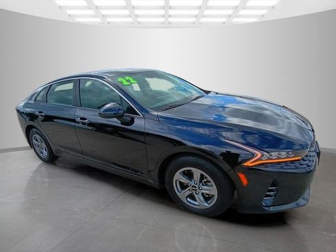 Used 2022 Kia K5 LXS FWD image 2