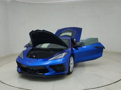 Used 2021 Chevrolet Corvette Stingray Preferred Cpe w/ Z51 Performance Package image 63