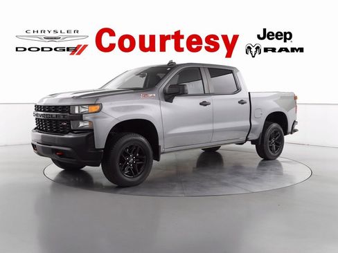 Used 2021 Chevrolet Silverado 1500 Custom Trail Boss w/ Safety Confidence Package image 9