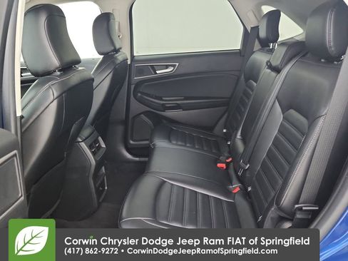 Used 2023 Ford Edge SEL image 28