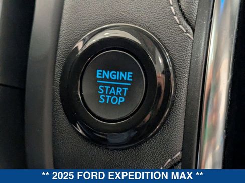 New 2025 Ford Expedition Max Platinum w/ Platinum Ultimate Package AWD/4WD image 41