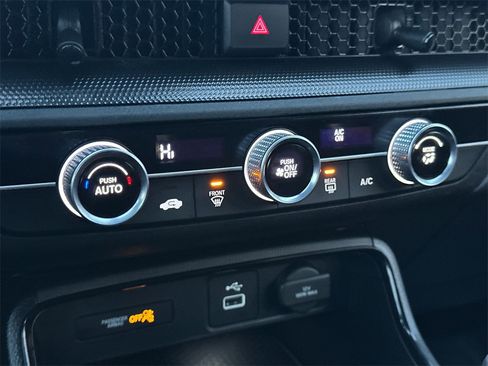 Used 2023 Honda CR-V LX image 26