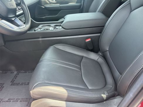 Used 2026 Honda Pilot Touring image 12