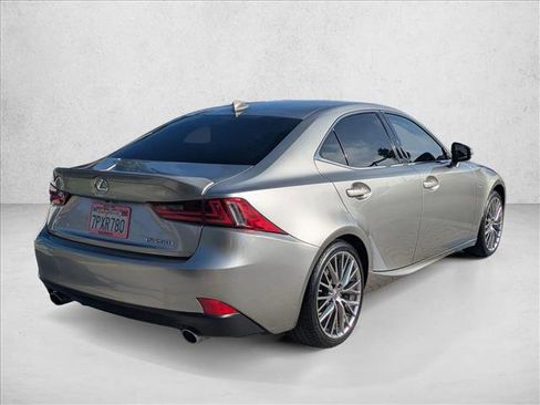 Used 2016 Lexus IS 200t image 5