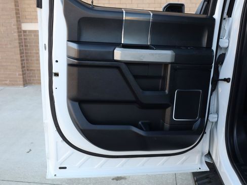 Used 2018 Ford F150 Lariat AWD/4WD image 21