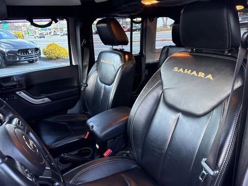Used 2013 Jeep Wrangler Unlimited Sahara w/ Dual Top Group image 25