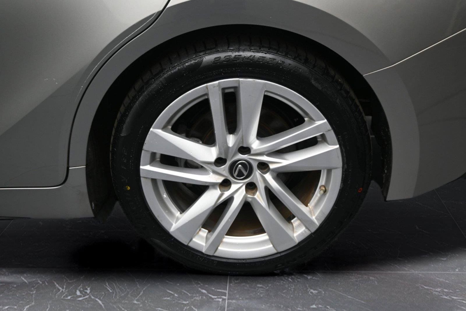 Used 2021 Lexus IS 300 AWD w/ Comfort Package image 11