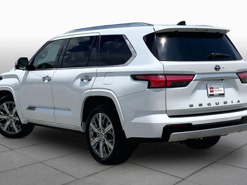 Used 2023 Toyota Sequoia Capstone RWD image 12