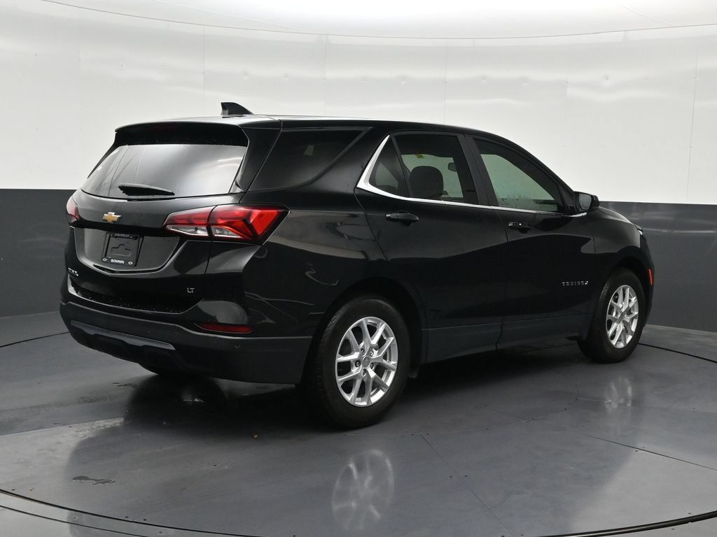 Used 2024 Chevrolet Equinox LT FWD image 5