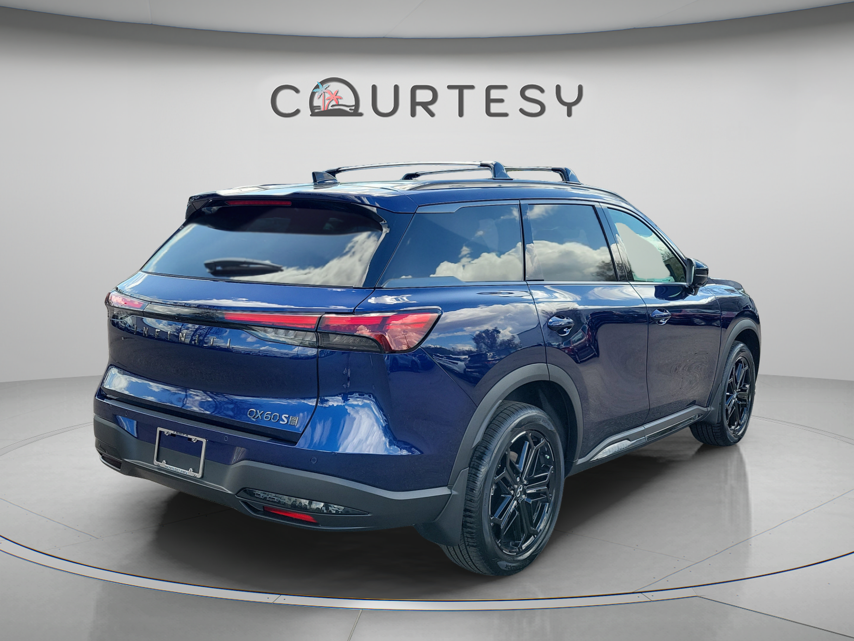 New 2026 INFINITI QX60 Sport w/ Dark Cargo Package AWD/4WD image 3