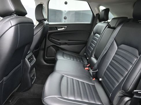 Used 2022 Ford Edge SEL image 10