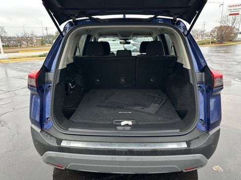 Certified 2023 Nissan Rogue SV image 17