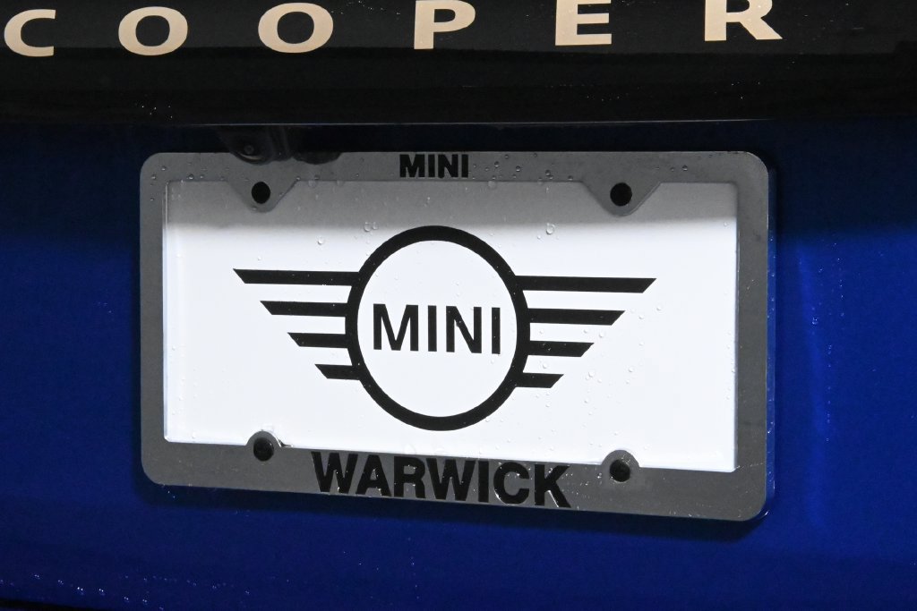 Certified 2025 MINI Cooper 2-Door Hardtop FWD image 14