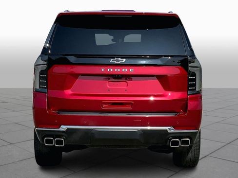 Used 2025 Chevrolet Tahoe High Country AWD/4WD image 12