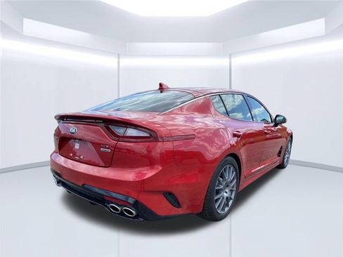 Used 2018 Kia Stinger GT2 AWD/4WD image 6