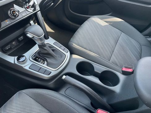 New 2026 Kia Seltos LX FWD image 20