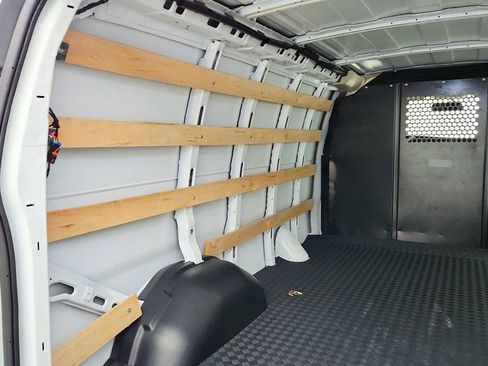 Used 2025 Chevrolet Express 2500 w/ Driver Convenience Package RWD image 20