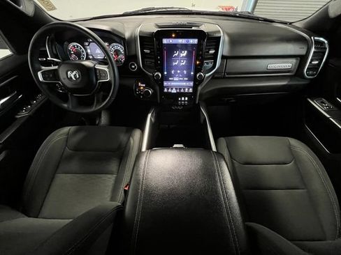 Used 2025 RAM 1500 Big Horn AWD/4WD image 17
