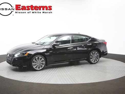 Used 2024 Nissan Altima 2.5 SL AWD/4WD image 53