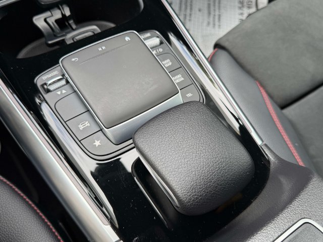 Certified 2023 Mercedes-Benz GLA 250 4MATIC image 29