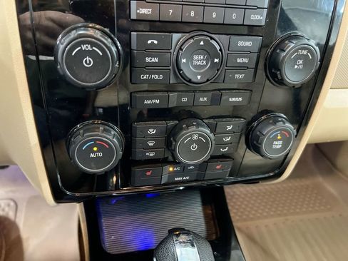 Used 2012 Ford Escape Limited FWD image 15