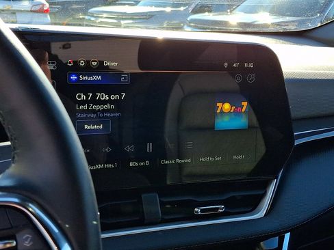 Certified 2025 Chevrolet Equinox LT w/ Convenience Package II image 18