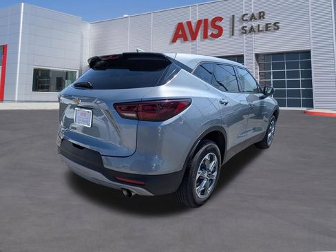 Used 2025 Chevrolet Blazer LT image 6