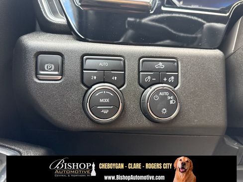Used 2024 Chevrolet Silverado 1500 LT AWD/4WD image 22