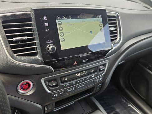 Certified 2023 Honda Passport TrailSport image 20