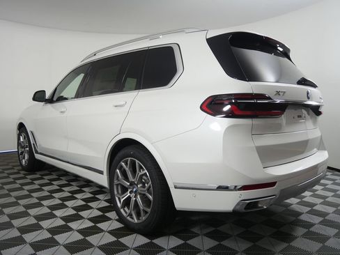 New 2027 BMW X7 xDrive40i AWD/4WD image 5