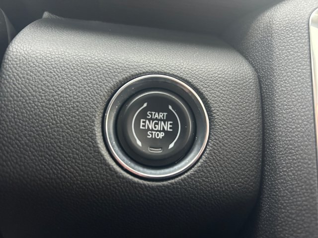 Used 2026 GMC Acadia Denali w/ Super Cruise Package AWD/4WD image 31