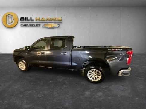 Used 2023 Chevrolet Silverado 1500 LT AWD/4WD image 14