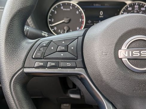 Certified 2024 Nissan Sentra SV FWD image 20