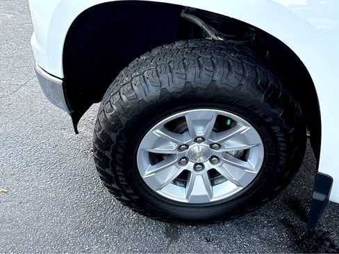 Used 2022 Chevrolet Silverado 1500 LT w/ Protection Package image 24