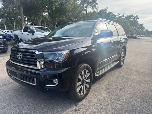 Used 2020 Toyota Sequoia Limited w/ Safety & Convenience Package RWD image 1