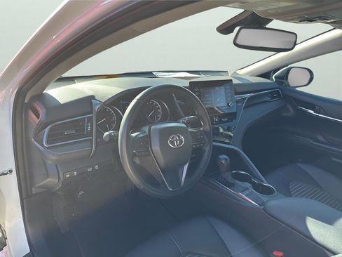 Used 2023 Toyota Camry SE image 25