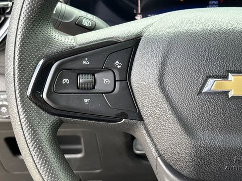 Used 2025 Chevrolet TrailBlazer LT w/ Driver Confidence Package FWD image 18